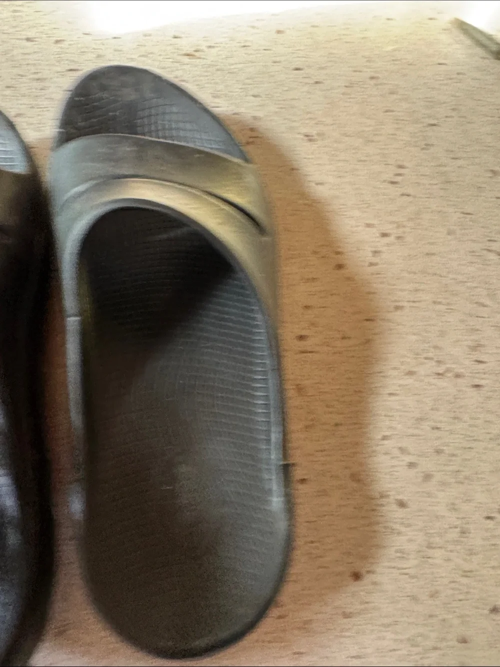 OOFOS Black Men's Slide Sandals